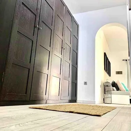 Volcan Del Mar La Santa